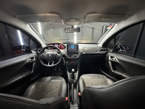 Peugeot 2008 1.6 CROSSWAY L18 2019