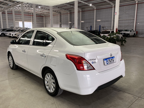 Nissan Versa 1.6 Sense At 2019