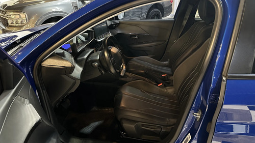 Peugeot 208 1.6 Allure Tiptronic 2022