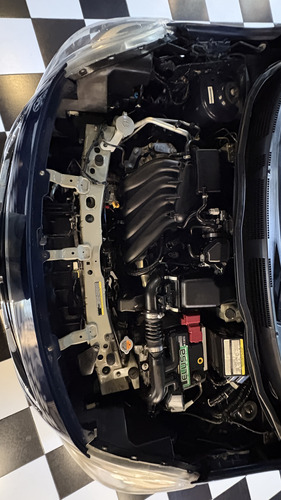 Nissan Versa 1.6 Exclusive At 2014