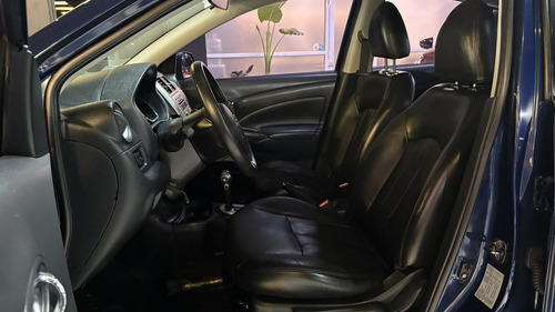 Nissan Versa 1.6 Exclusive At 2014