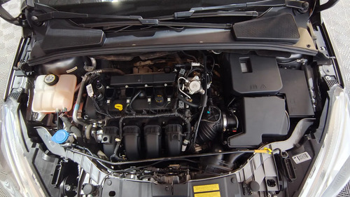 Ford Focus III 2.0 Sedan Se Plus At6 2017