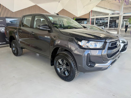 Toyota Hilux Pick-Up 2.4 Cd Sr 150cv 4x2 2025