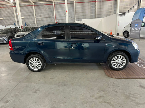 Toyota Etios 1.5 Xls 2015