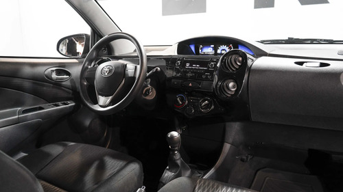 Toyota Etios 1.5 X 6mt My19 2021
