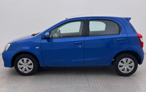 Toyota Etios 1.5 Xs 5 p 2014