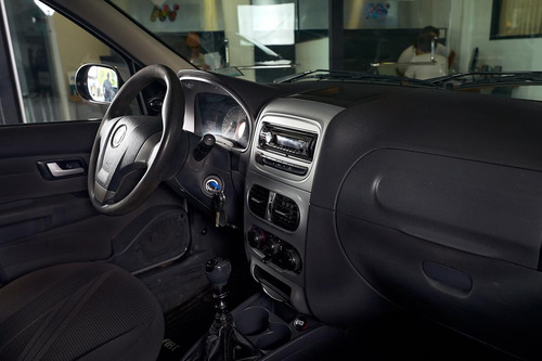 Fiat Palio 1.4 Nuevo Attractive 85cv 2013