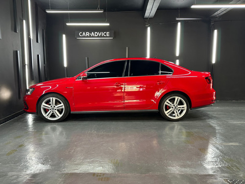 Volkswagen Vento 2.0 T SI GLI NAV DSG L16 2017