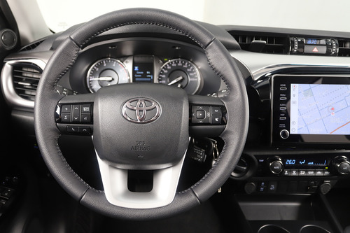 Toyota Hilux Pick-Up 2.8 Cd Srv 204Cv 4X4 At 2025