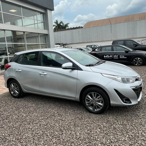 Toyota Yaris 1.5 107cv Xls 2021