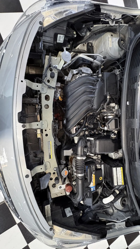 Nissan Versa 1.6 Advance Mt 2015