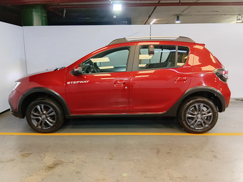 Renault Sandero Stepway Ph2 1.6 Intens L/19 2021
