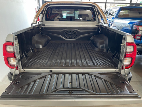 Toyota Hilux Pick-Up 2.8 Cd Srx 177cv 4x2 At 2021