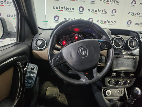 Renault Duster 2.0 4X4 PRIVILEGE L15 2016