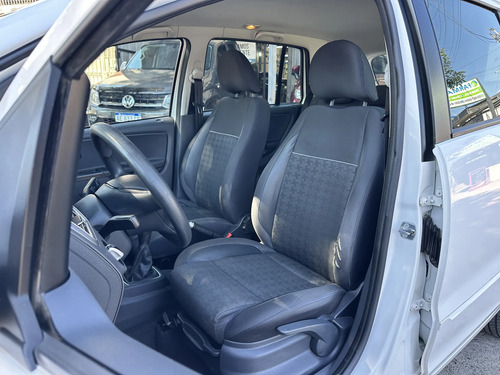 Volkswagen Suran 1.6 Comfortline 101cv 2015