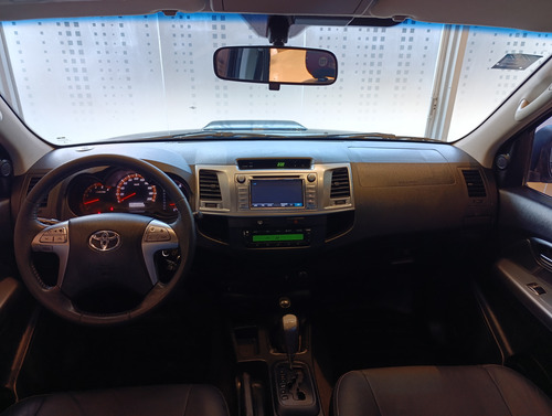Toyota Hilux Pick-Up 3.0 Cd Srv Cuero 4x4 5at - A4 2015