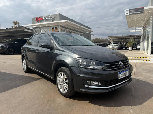 Volkswagen Polo 1.6 Com 4p L16 2017