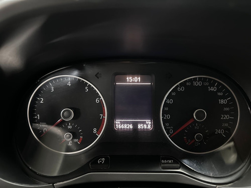 Volkswagen Suran 1.6 TRENDLINE L15 2015