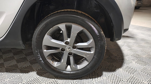 Renault Sandero Stepway 1.6 Rip Curl 105cv 2016