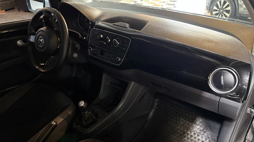 Volkswagen Up! 1.0 Cross Up! 2017