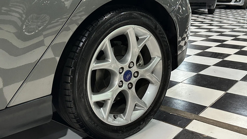 Ford Focus III 2.0 Se Plus At6 2016