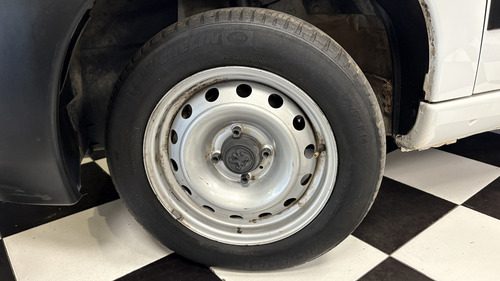 Peugeot Partner 1.6 Furgon Confort 2023