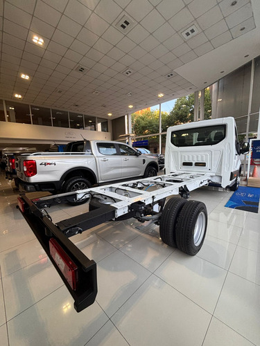 Ford Transit 2.0 Chasis 470E 2025