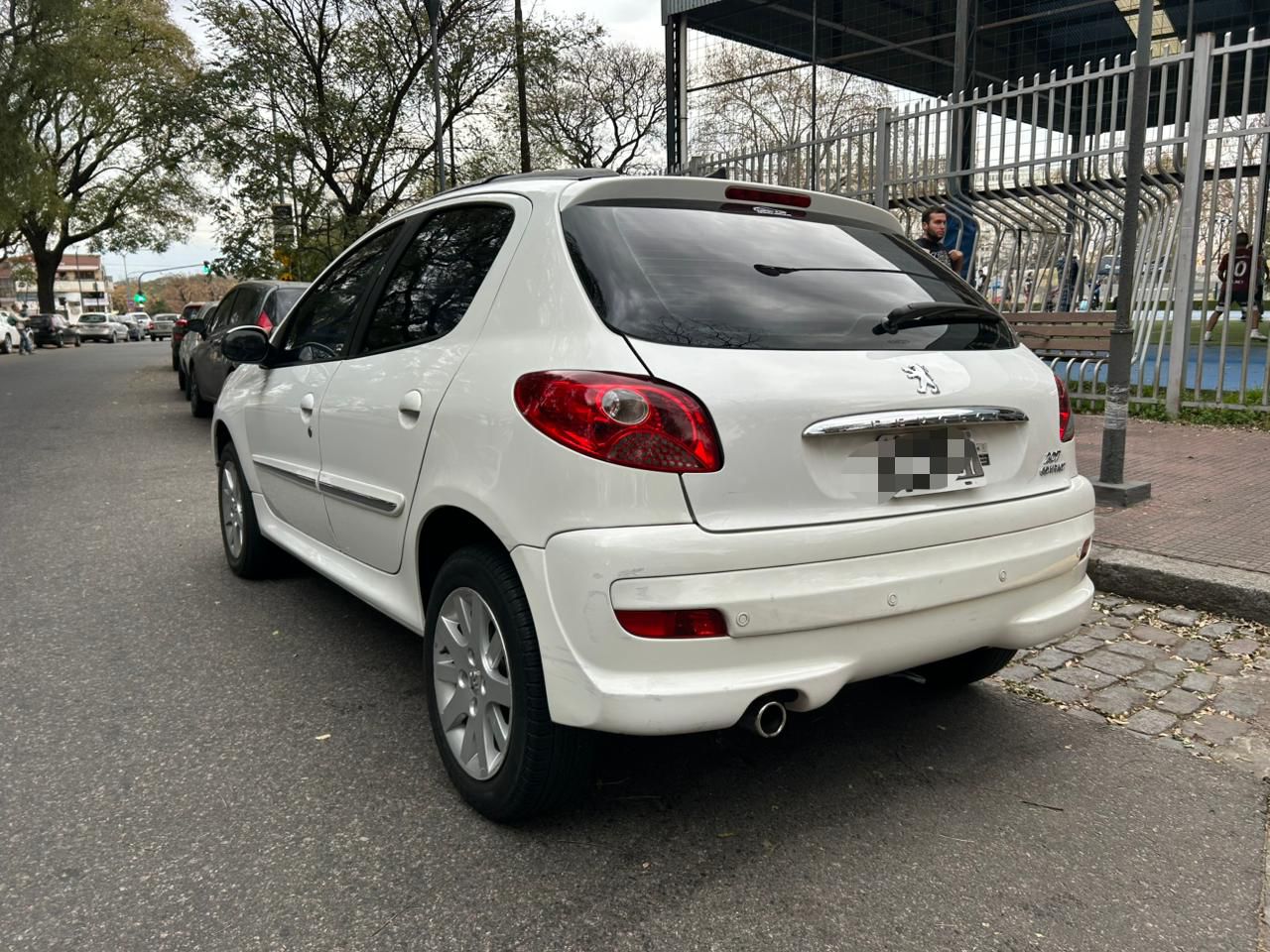 Peugeot 207 XT Feline 1.6 FELINE 2013