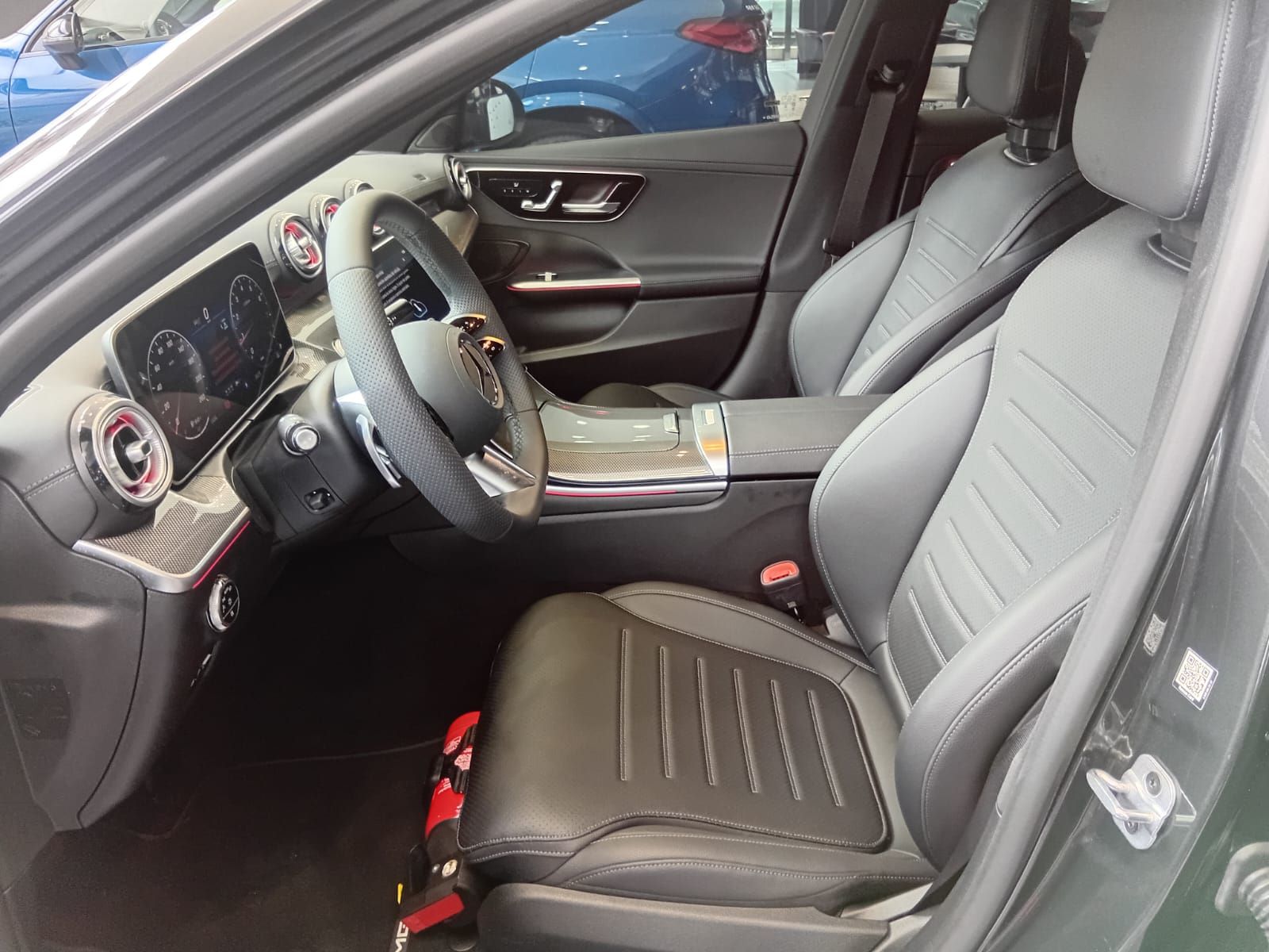 Mercedes-Benz C300 2.0 AMG line Sedan 258Cv 2025