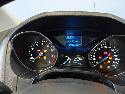 Ford Focus 2.0 5 P Se Plus Powershift L/16 2016