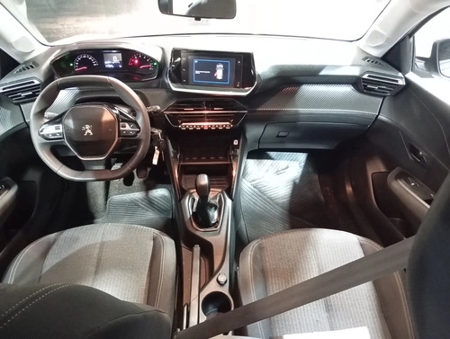 Peugeot 208 L/20 1.6 Like Pack 2021