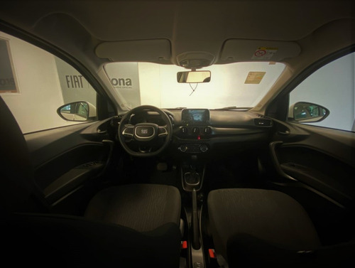 Fiat Cronos Drive CVT 2024