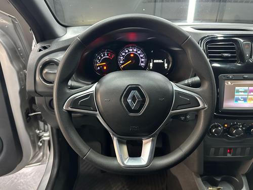 Renault Logan II 1.6 16V LIFE 2024