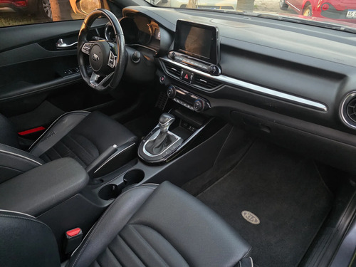 Kia Cerato 2.0 Sx At6 5 p 2021