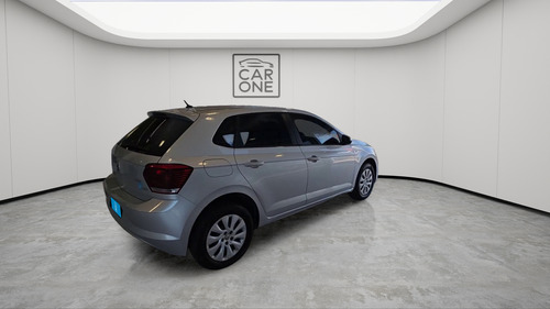 Volkswagen Polo 1.6 MSI TRENDLINE 5P L18 2018