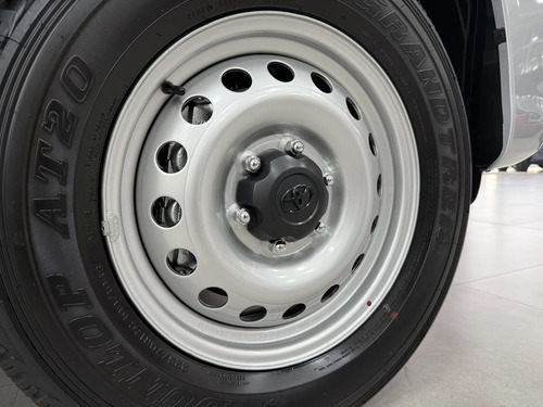 Toyota Hilux Pick-Up 2.4 Cd Dx 150cv 4x2 2026