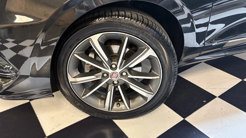 Fiat Cronos 1.8 16v Precision 2018