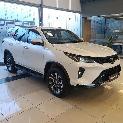 Toyota SW4 2.8 Srx 204Cv 4X4 7As At 2024