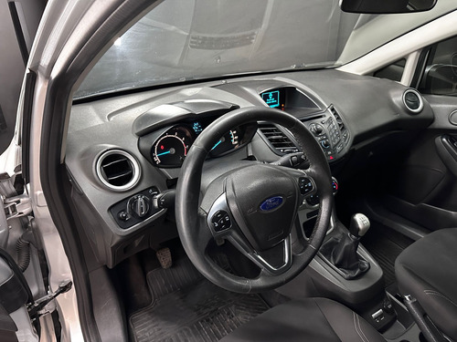 Ford Fiesta 1.6 SE PLUS KD 5P L13 2016