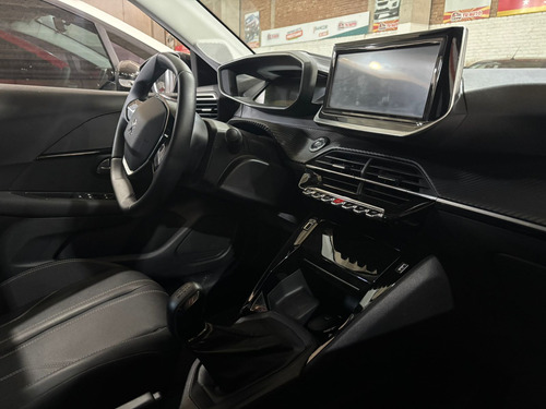 Peugeot 208 1.6 Allure Pack 2024