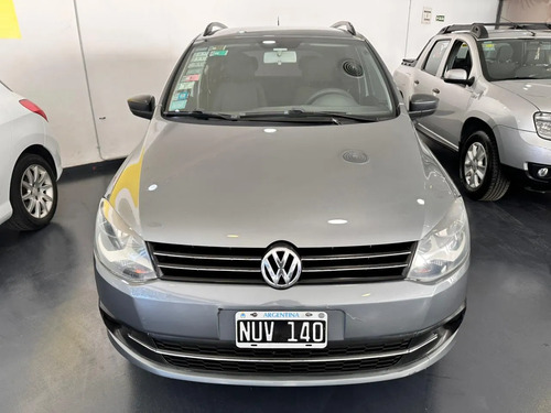 Volkswagen Suran 1.6 Comfortline 101cv 2014