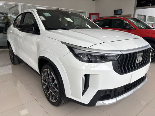 Fiat FASTBACK 1.3 T270 At6 2025