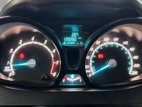 Ford Fiesta 1.6 SE KD 5P L14 2017