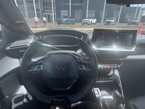 Peugeot 208 1.0T Gt 2025