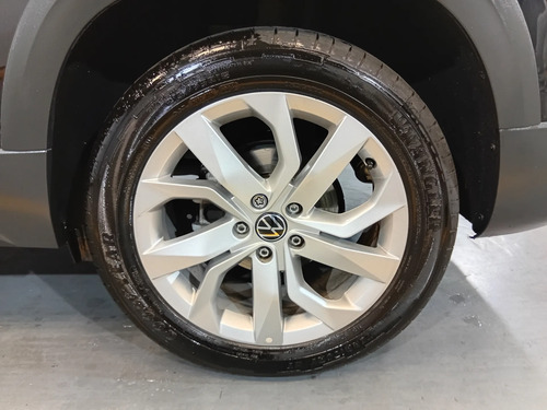 Volkswagen Taos 1.4 250 Tsi Comfortline At L/23 2023