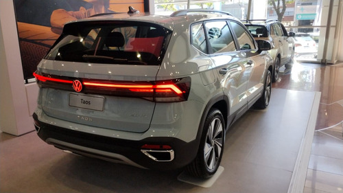 Volkswagen Taos 1.4 250 Tsi Comfortline 2025