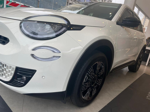 Fiat 600 hybrid 1.2 E-Dct 2026