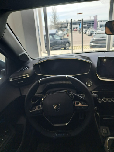 Peugeot 208 1.0T Gt 2025