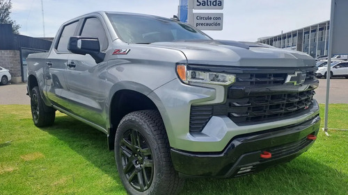 Chevrolet Silverado 5.3 V8 Z71 Trail Boss 2025