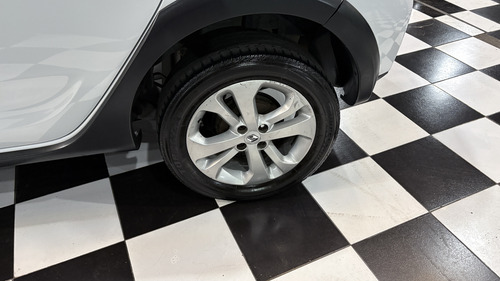 Renault Sandero Stepway 1.6 Dynamique 105cv 2016